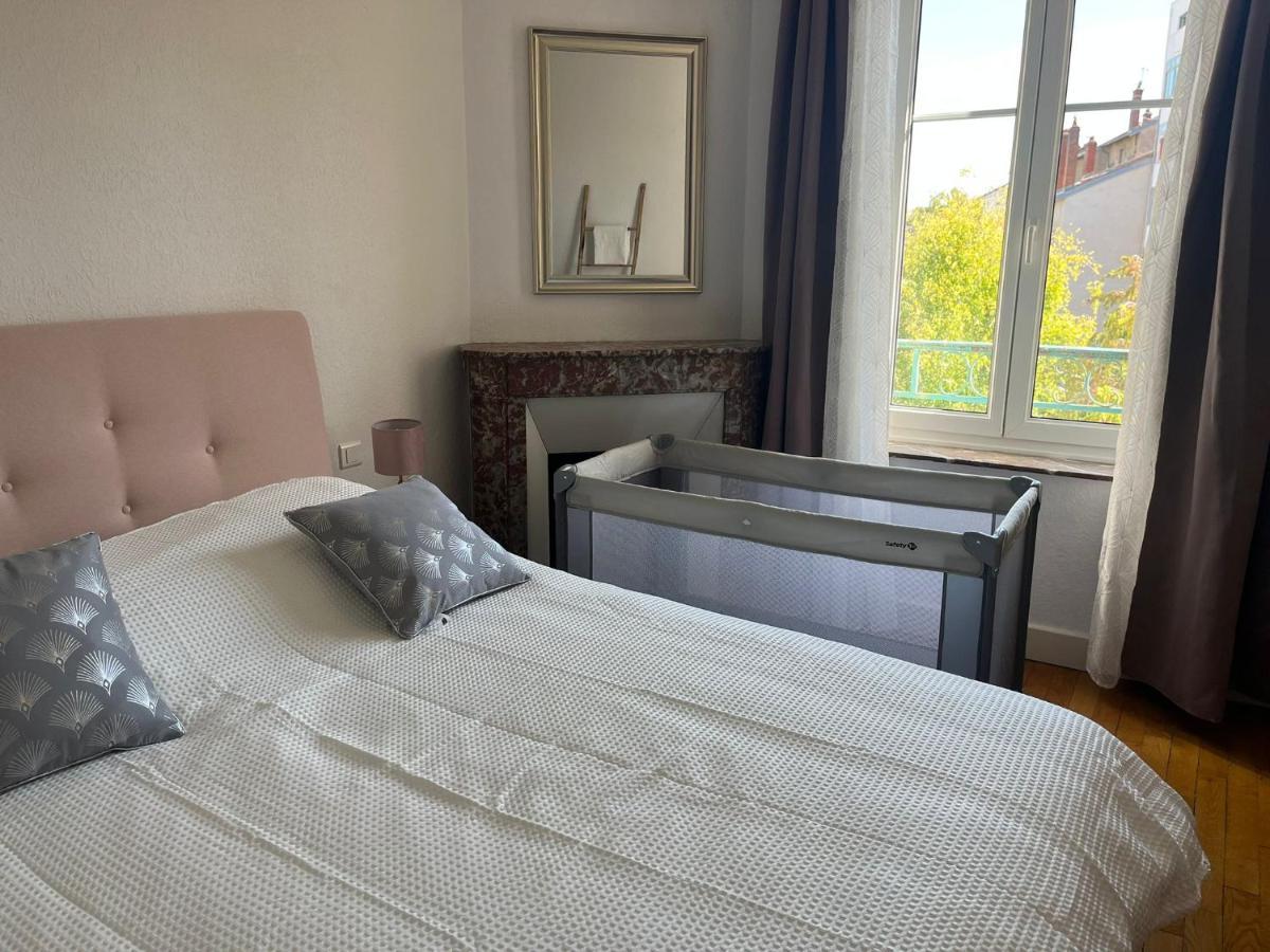 Frida- Thermal A 2 Min- 10 Pers - Chez Julie Appartement